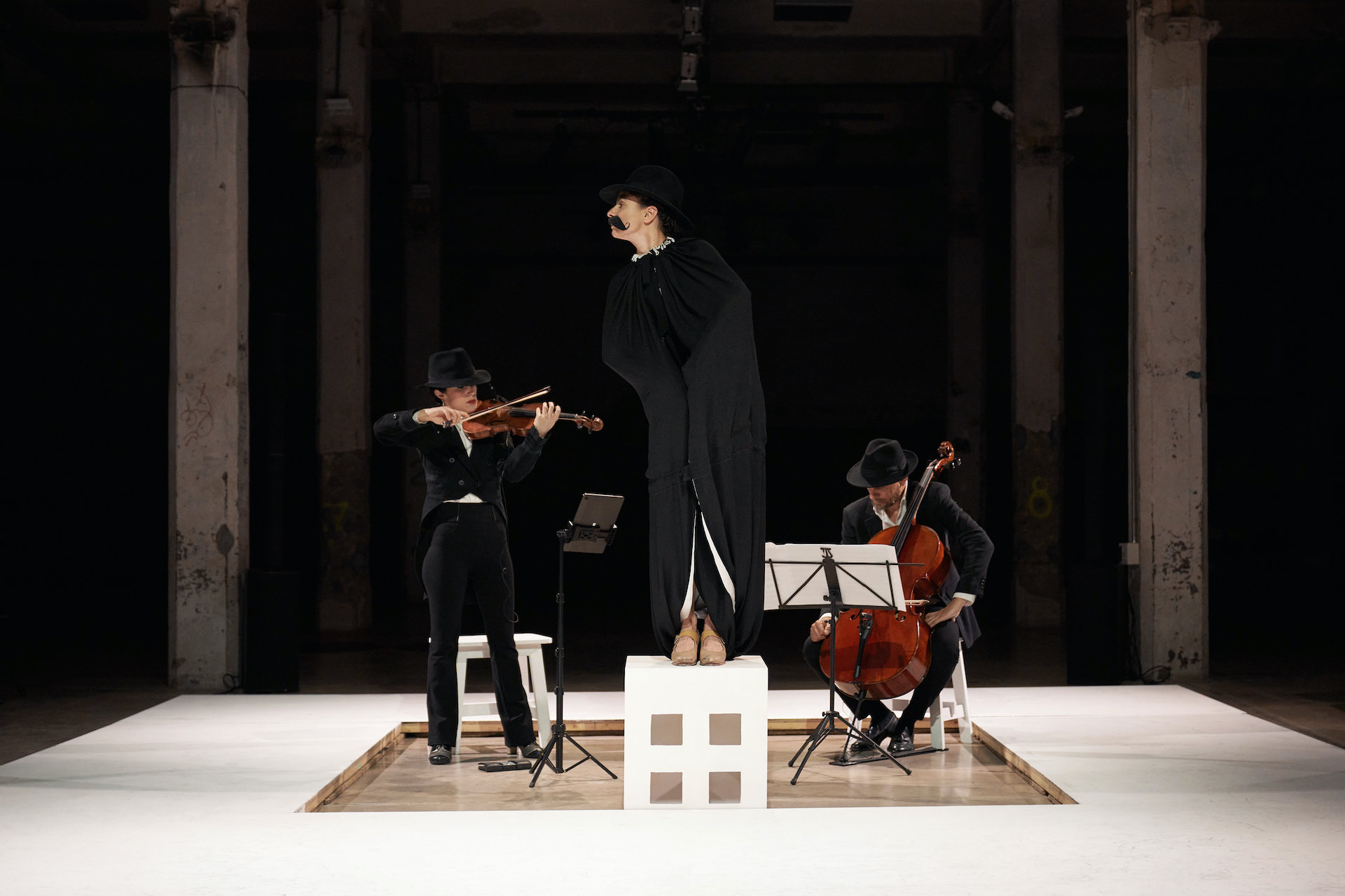 Intangible o la mujer que quiso ser hombre